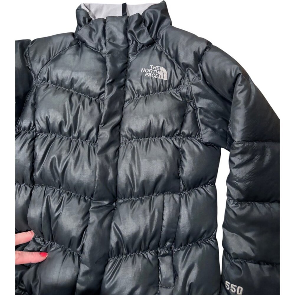 The North Face 550 Down Girls Puffer Coat Black Dark Grey Small 7/8 - Picture 2 of 7